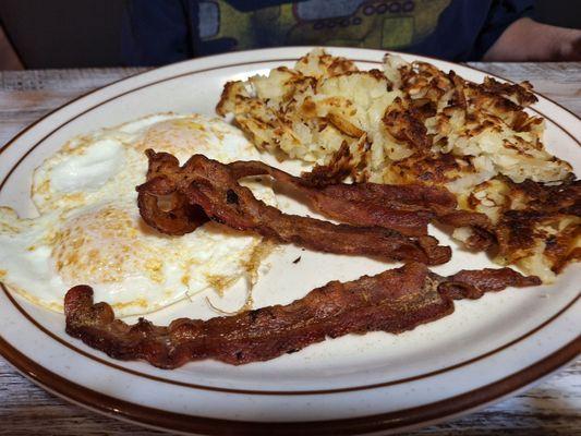 Eggs, bacon, hashbrowns.