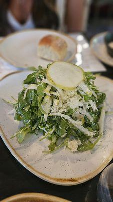 Pear salad