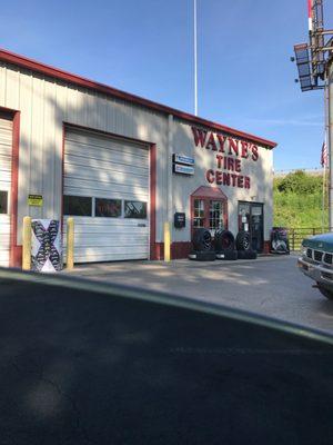 Wayne's Tire Center