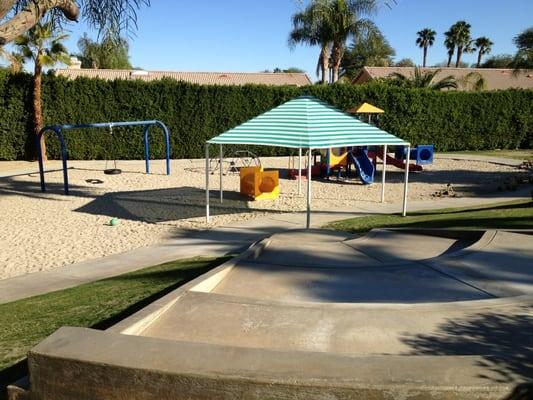 First School La Quinta. Big playground.