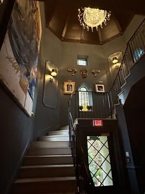 Inside the lobby. The stairs to the member's area.