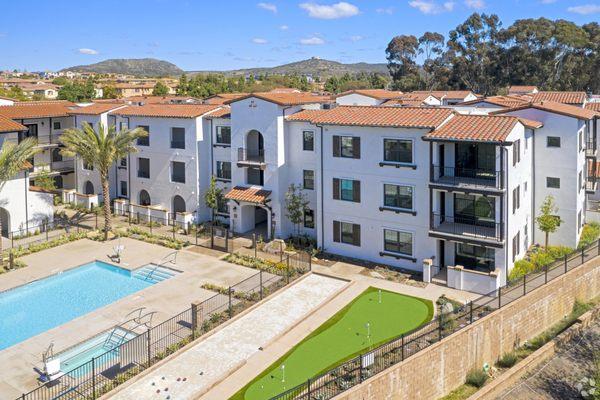 Casa Aldea Carslbad: exterior building view