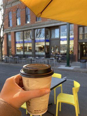 Small coffee, front door