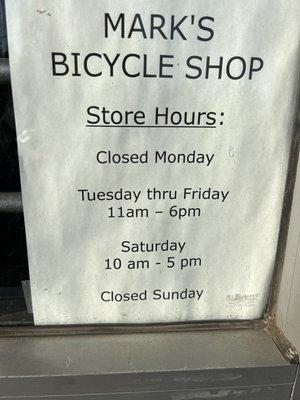 Store Hours 2023