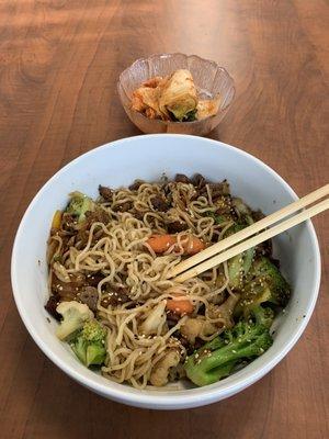 Yaki Soba with Beef.  I recommend this food !