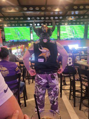 Love the Vikings watch parties here