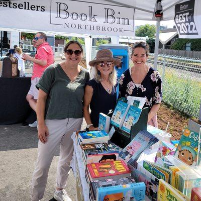 Book Bin Owners with Judy at the Highland Park Lit Fest 2023