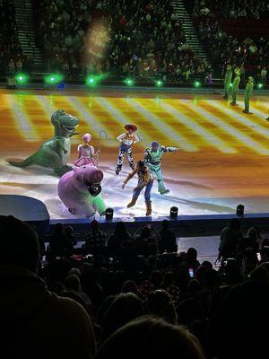 Disney on ice