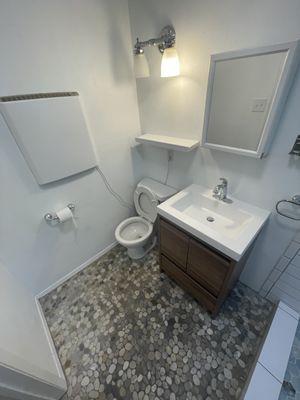 Clean Bathroom In Austin, TX