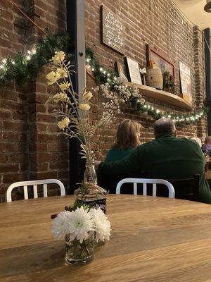 Pretty table and wall decor in the back for the concert !