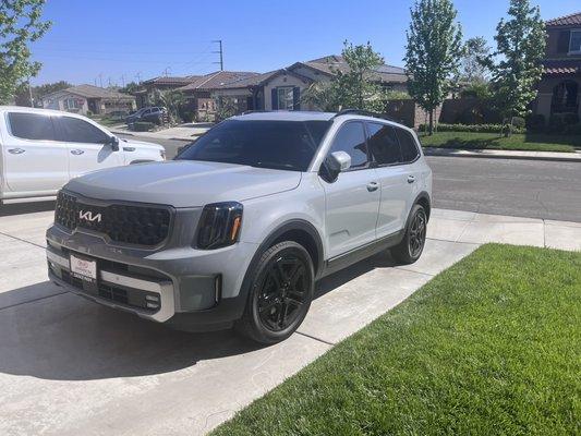 Tint on sides with windshield strip