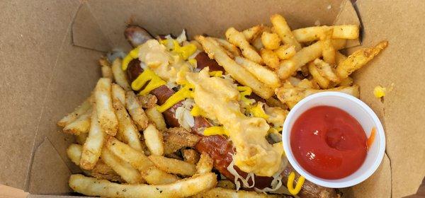 These fries are nicely crispy and this dog is fantastic.