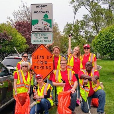 Cleaning up the streets of Mundelein!