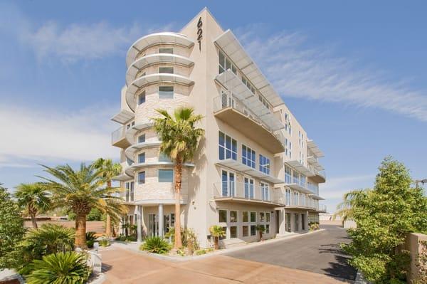 The Avenue mixed use building, designed and developed by Ken Wolfson Interior Design. Bold Luxury lofts and fist floor flats, office space.