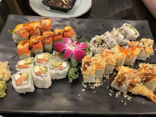 We had The Incredible, Alabama, Boston and Philadelphia Rolls. Yum!