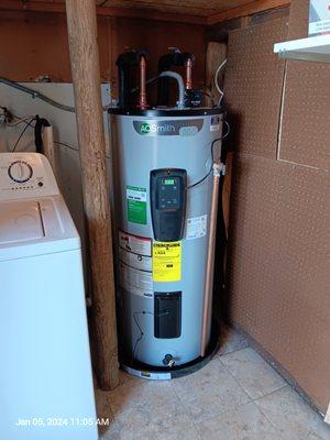 New water heater.
 AO Smith (EE12-40R55DVF), 12 yr warranty, leak detection, auto shut off valve