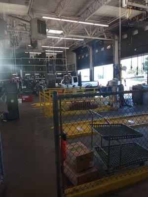 Automotive Services Shop - Walmart Grand Prairie