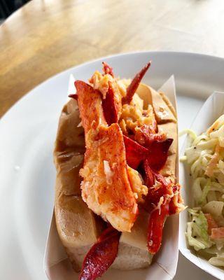 Lobster roll