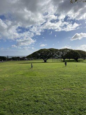 Beautiful park! Empty on a Sunday afternoon!