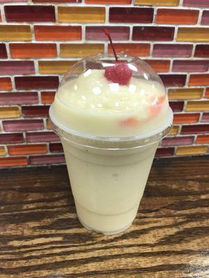 Medium piña colada smoothie