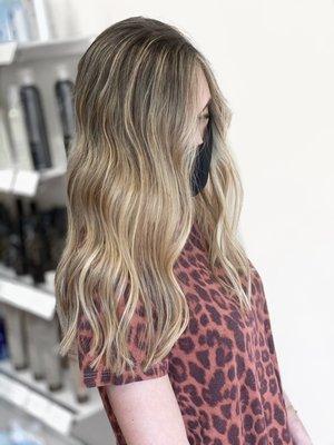 Blond balayage