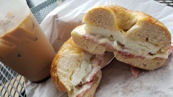 Asiago bagel with egg whites, havarti, turkey bacon  delish!!