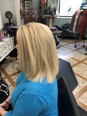 Root touch up and cut by owner Kelli O.