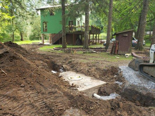 New 1000 gallon septic tank