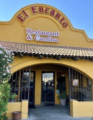 El Encanto entrance.