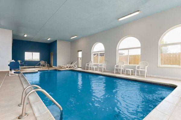 Pool - indoor