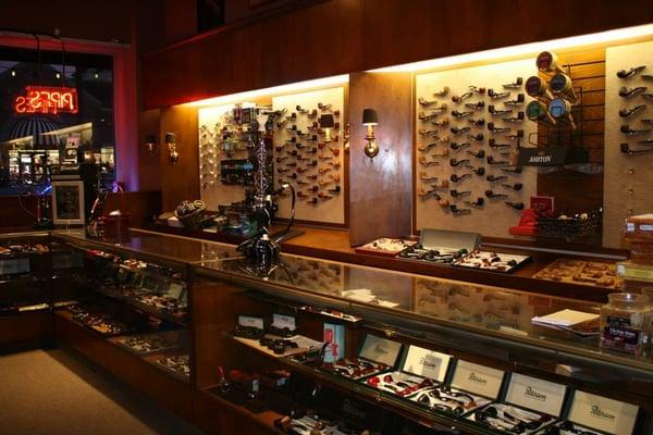 We have the largest selection of pipes in the South. Dunhill, Nording, Peterson, Savinelli, Briarworks, and many, many more!