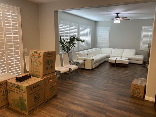 the room was absolutely empty. movers did all the work in the family room!