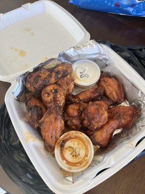 12 wings: sweet bbq and kickin' garlic parm