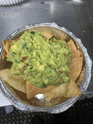 Guacamole con chips