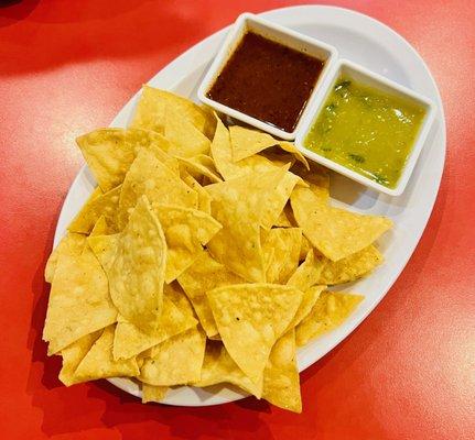 complimentary chips and salsas