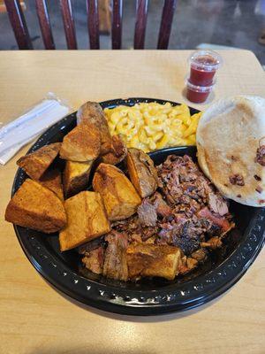 Brisket Plate with Wedges and MacnCheese.