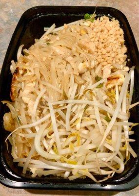 Chicken Pad Thai Noodles