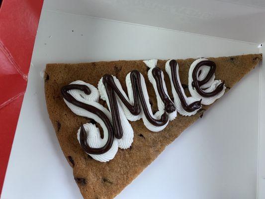 Cookie cake slice