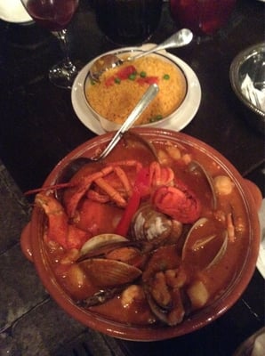 Seafood paella