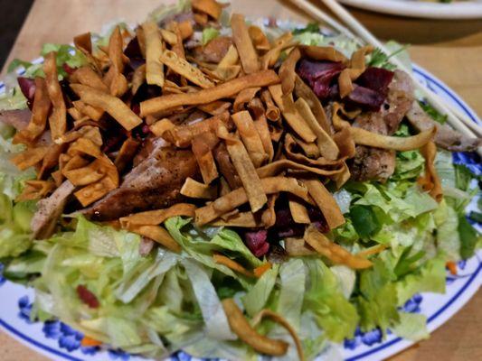 Dinner@Anyplace Cocktail Lounge 11/1/2023.I was Craving 4 their Ono & Moist Laulau,da Food is good here.Close up pic of da Chicken Salad,Yum