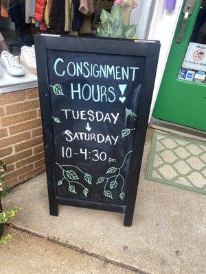 Consignment hours