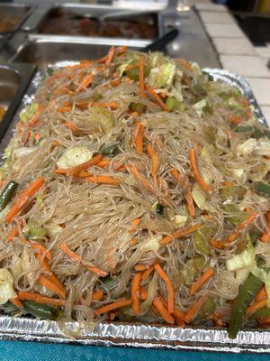 Vegetarian pansit for Parol parade