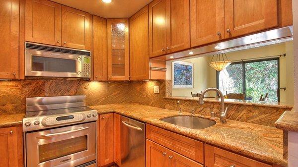 The granite in this San Rafael condo kitchen has amazing movement