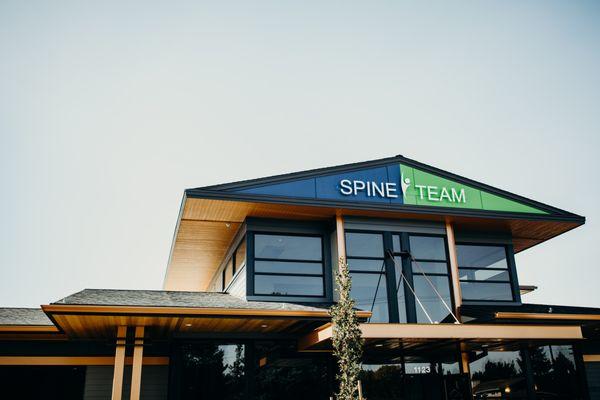 Spine Team. Solve Your Pain.