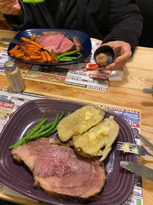 Jake's Queen size Prime Rib, delicious!