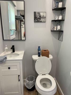 Powder room