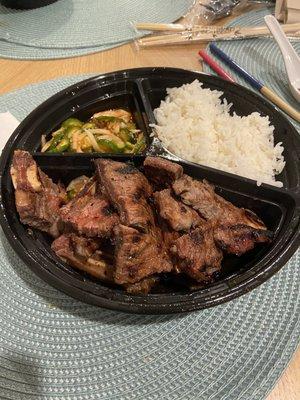 Galbi with banchan