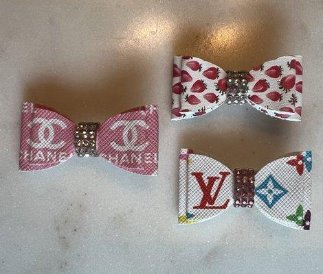 Minnie bow hair clips