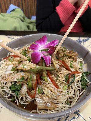 Linguini with vegetables