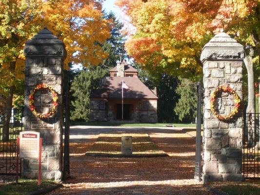 Highland Cemetery